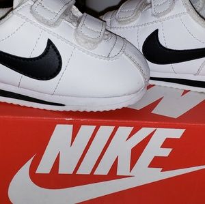 Toddler size 6 unisex Nike Cortez shoes white/blac